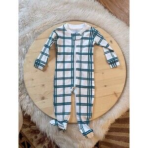 🟠 2 for $20 🟠 Bright Cuties Sleeper Size 9-12 months